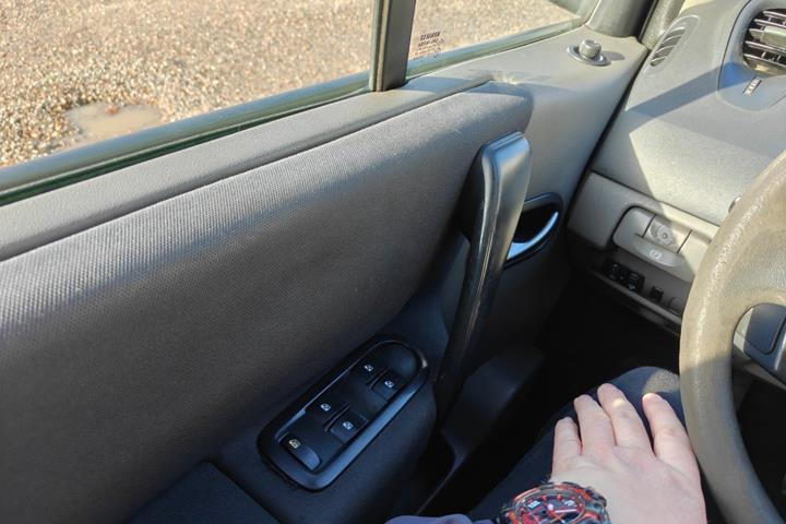 Gul Renault Grand Scenic II fra 2006