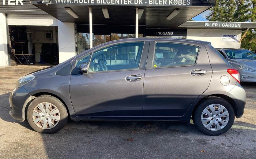 Toyota Yaris 1,3 VVT-i T2
