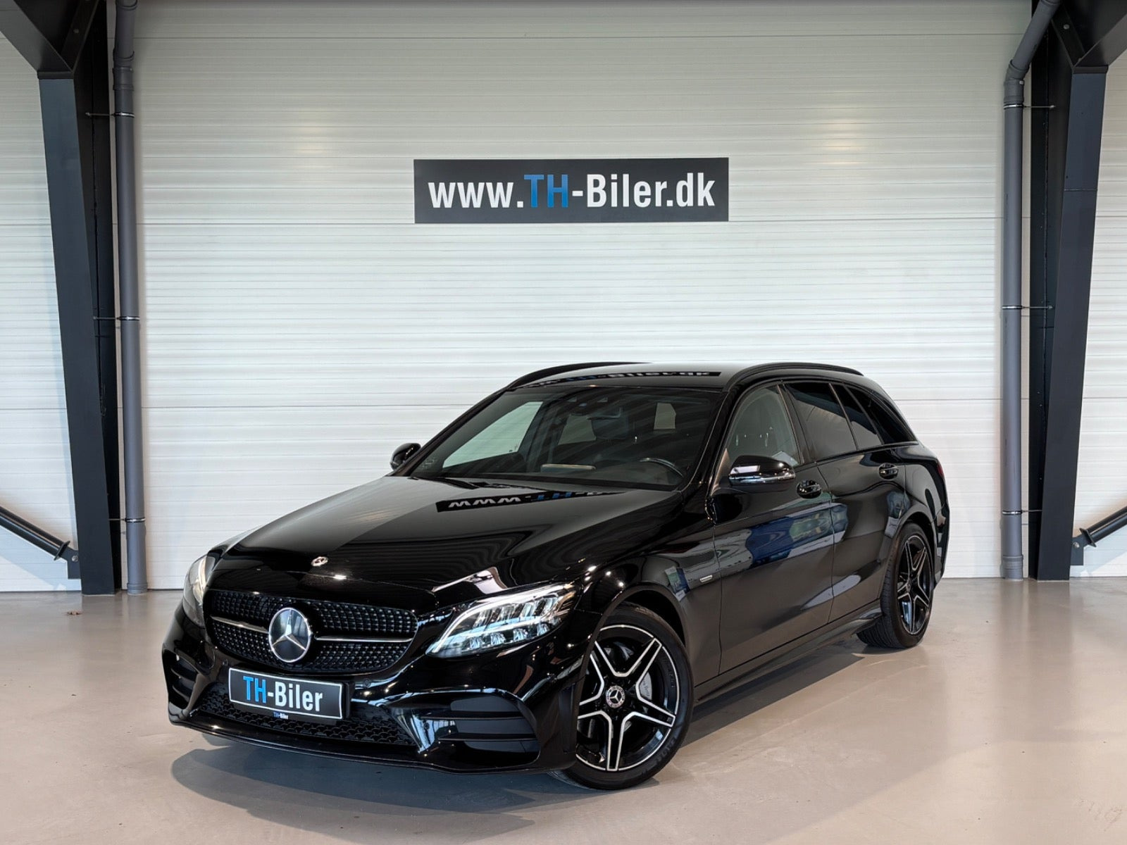 Mercedes C220 d 2,0 AMG Line Night Edition stc. aut.