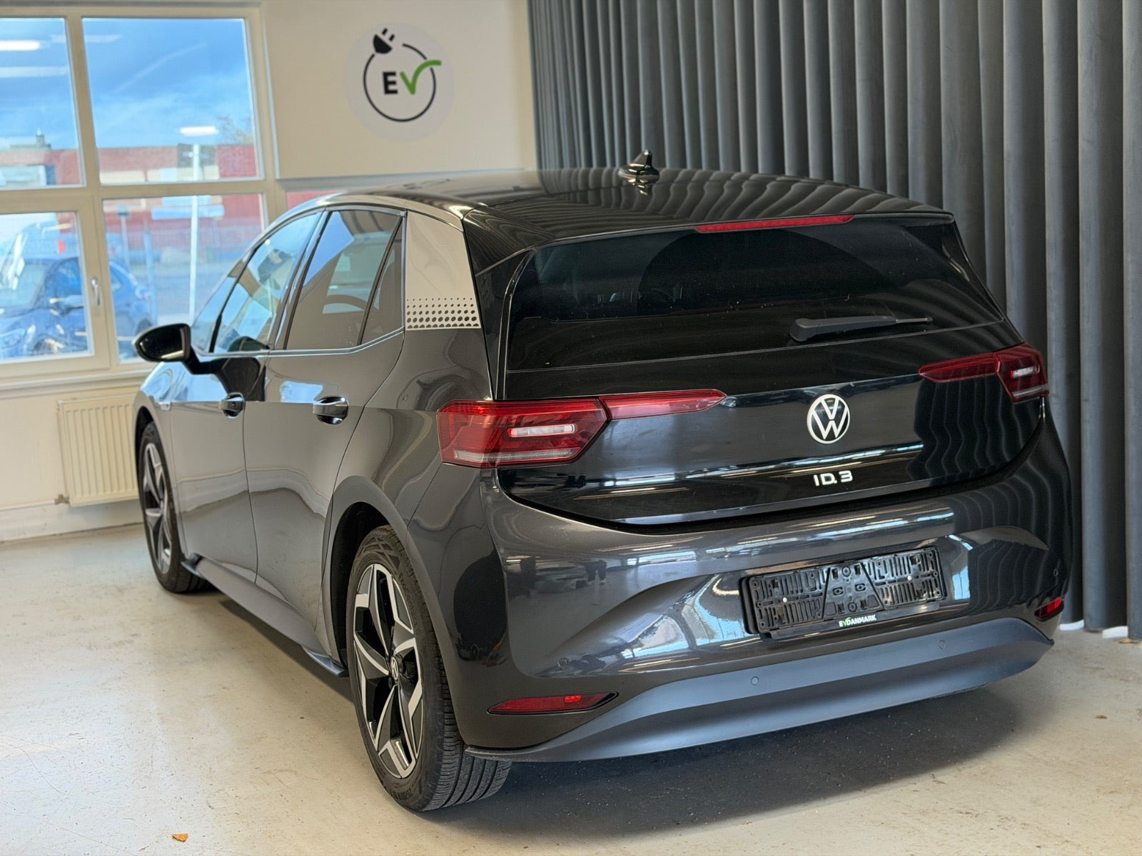 Grå VW ID.3 fra 2021
