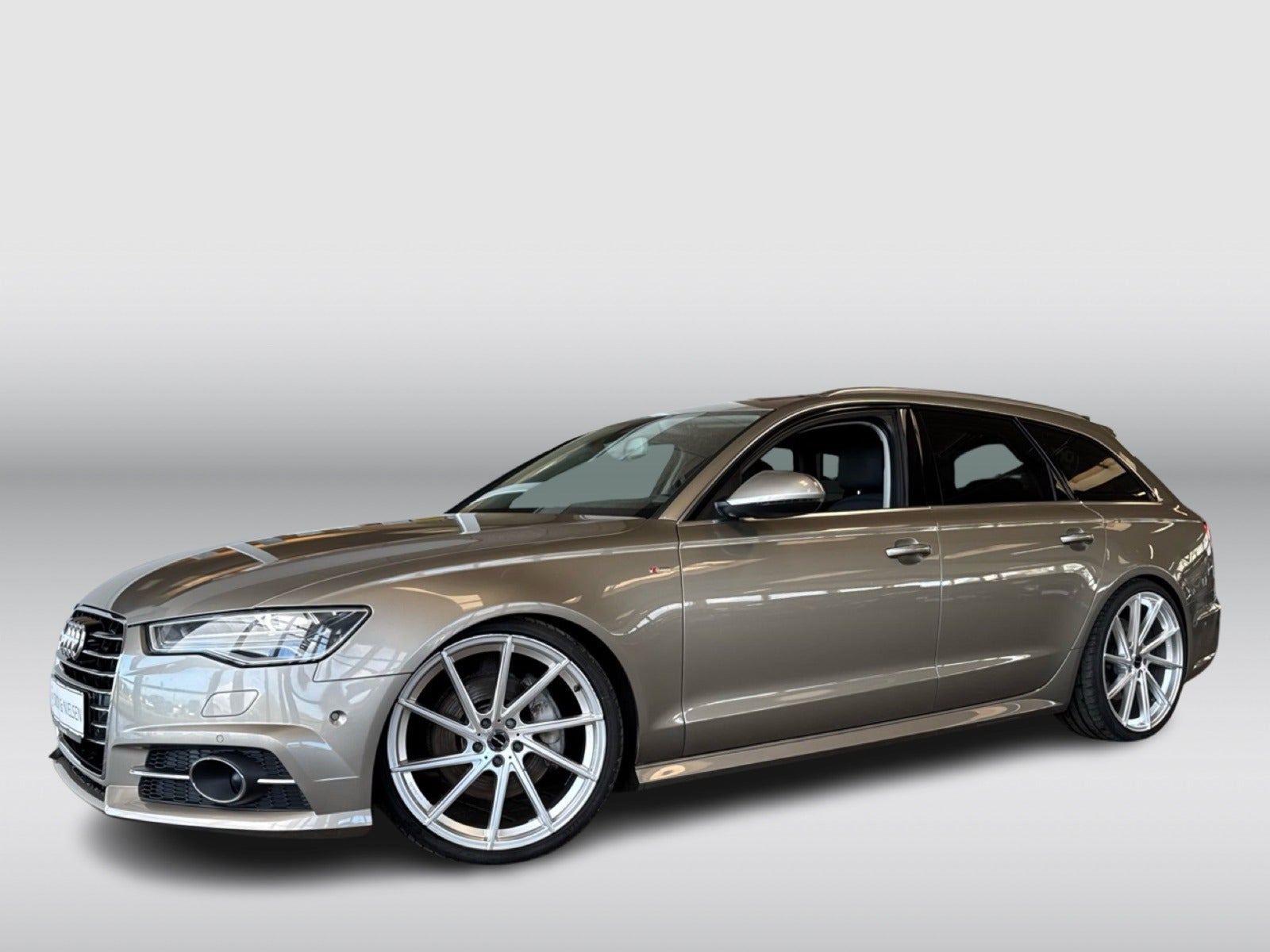 Audi A6 3,0 TDi 218 S-line Avant S-tr.