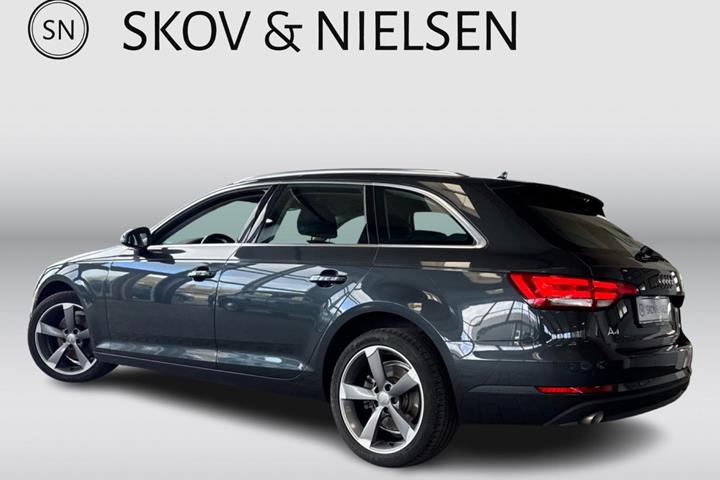 Grå Audi A4 fra 2015