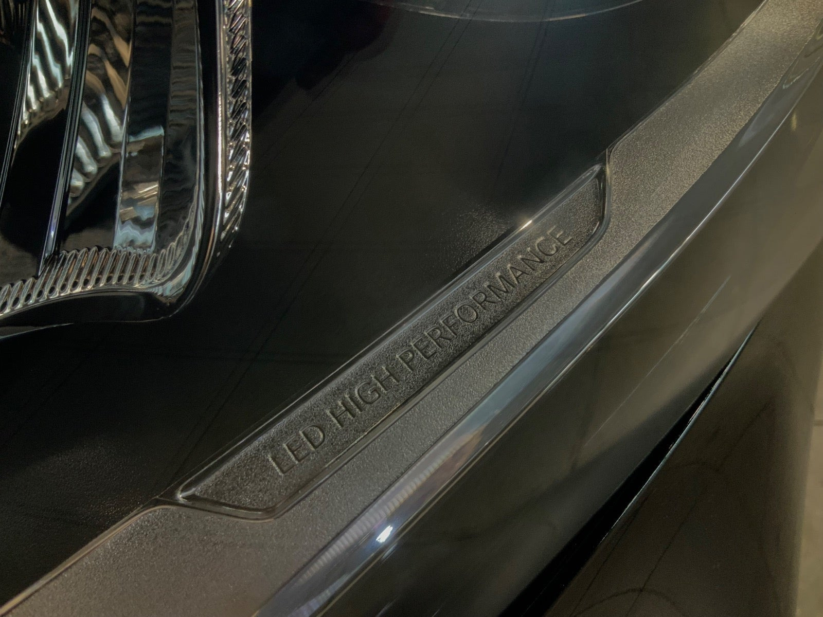 Sort Mercedes GLA250 fra 2018