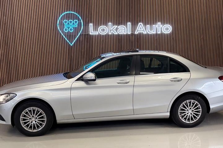 Sølv Mercedes C180 fra 2013