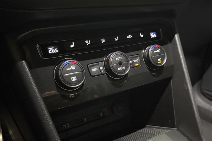 Sort VW Tiguan fra 2017