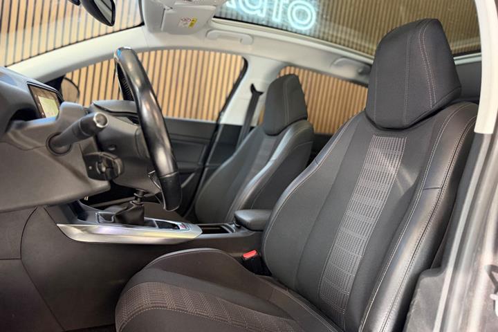 undefined Peugeot 308 fra 2018