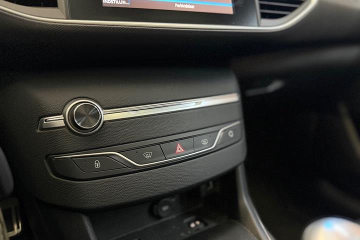 undefined Peugeot 308 fra 2018