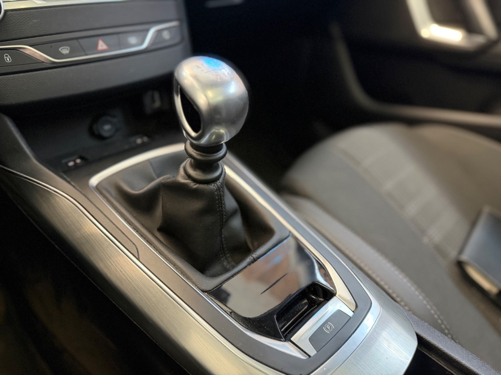 undefined Peugeot 308 fra 2018