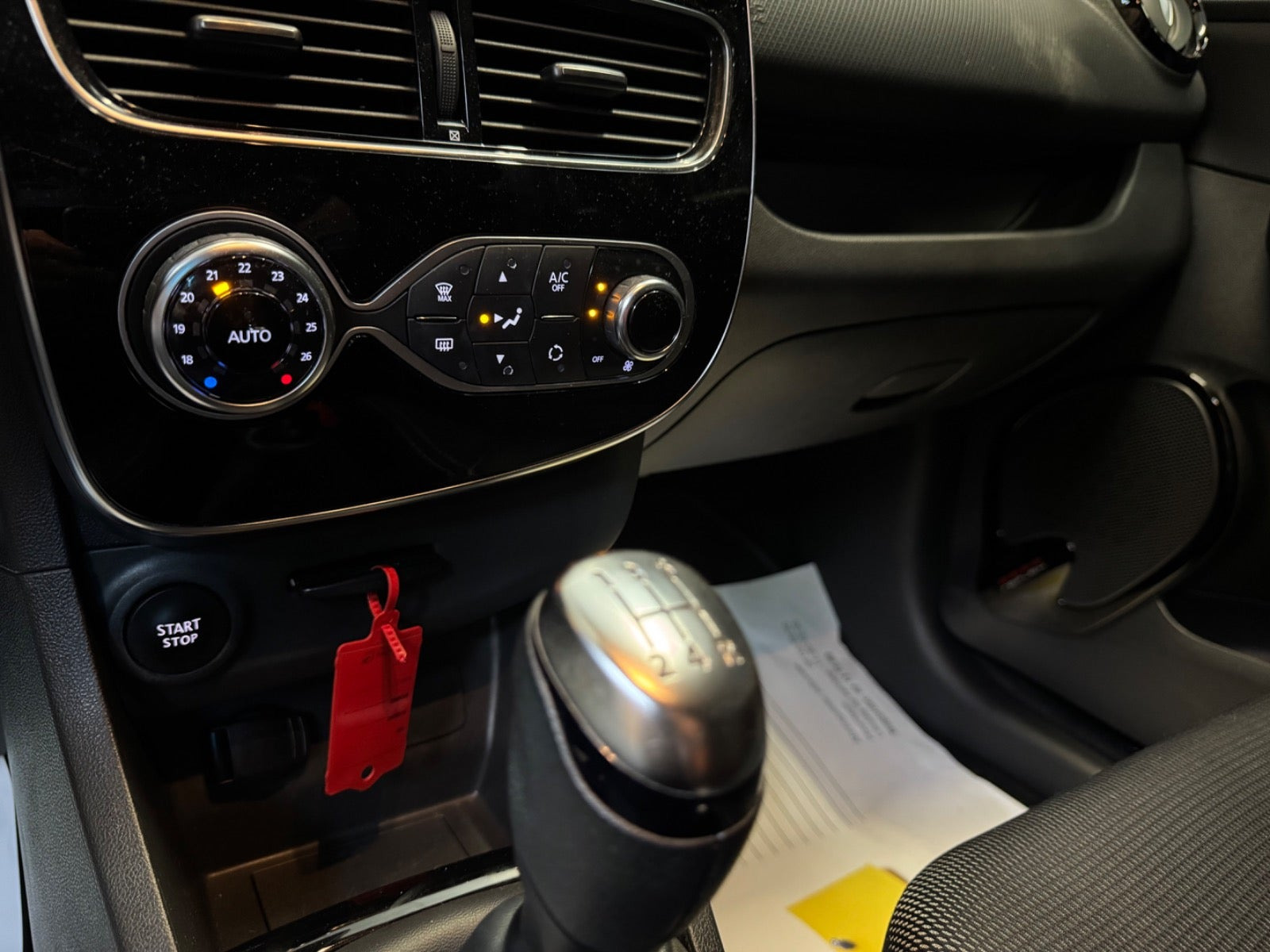 undefined Renault Clio IV fra 2019