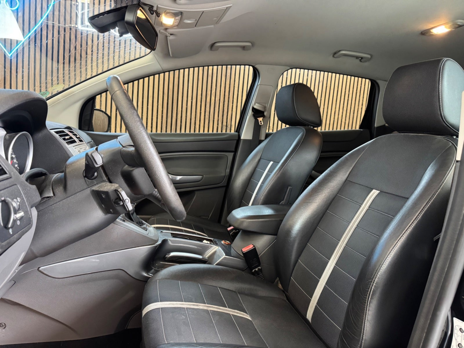 undefined Ford Kuga fra 2011