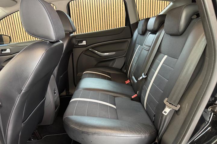 undefined Ford Kuga fra 2011