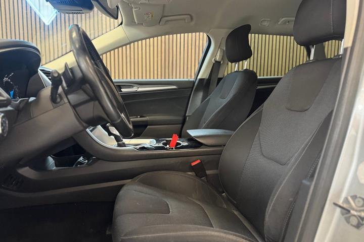 undefined Ford Mondeo fra 2016