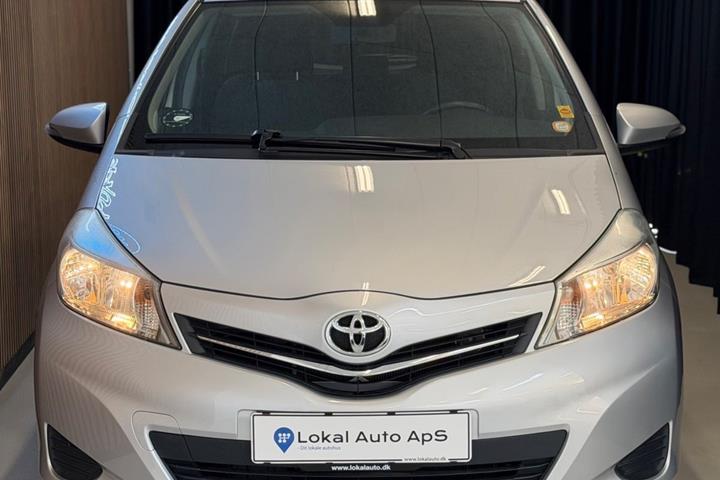 undefined Toyota Yaris fra 2012