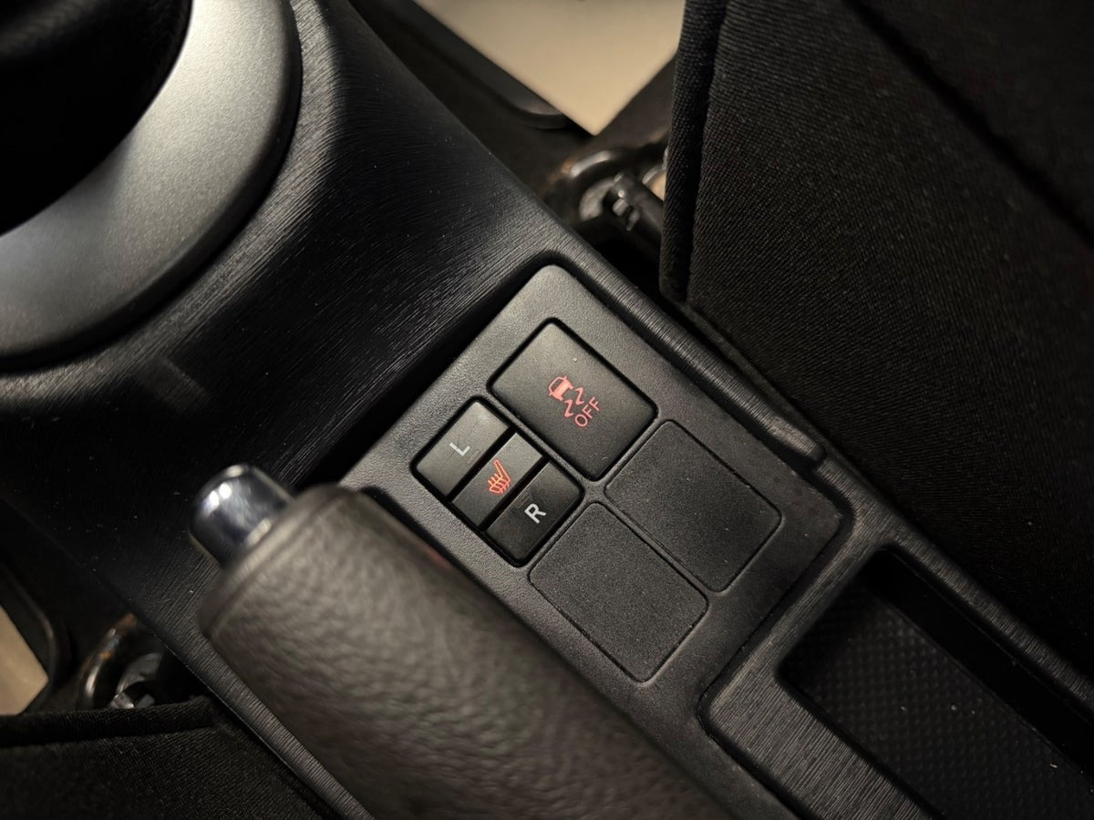 undefined Toyota Yaris fra 2012