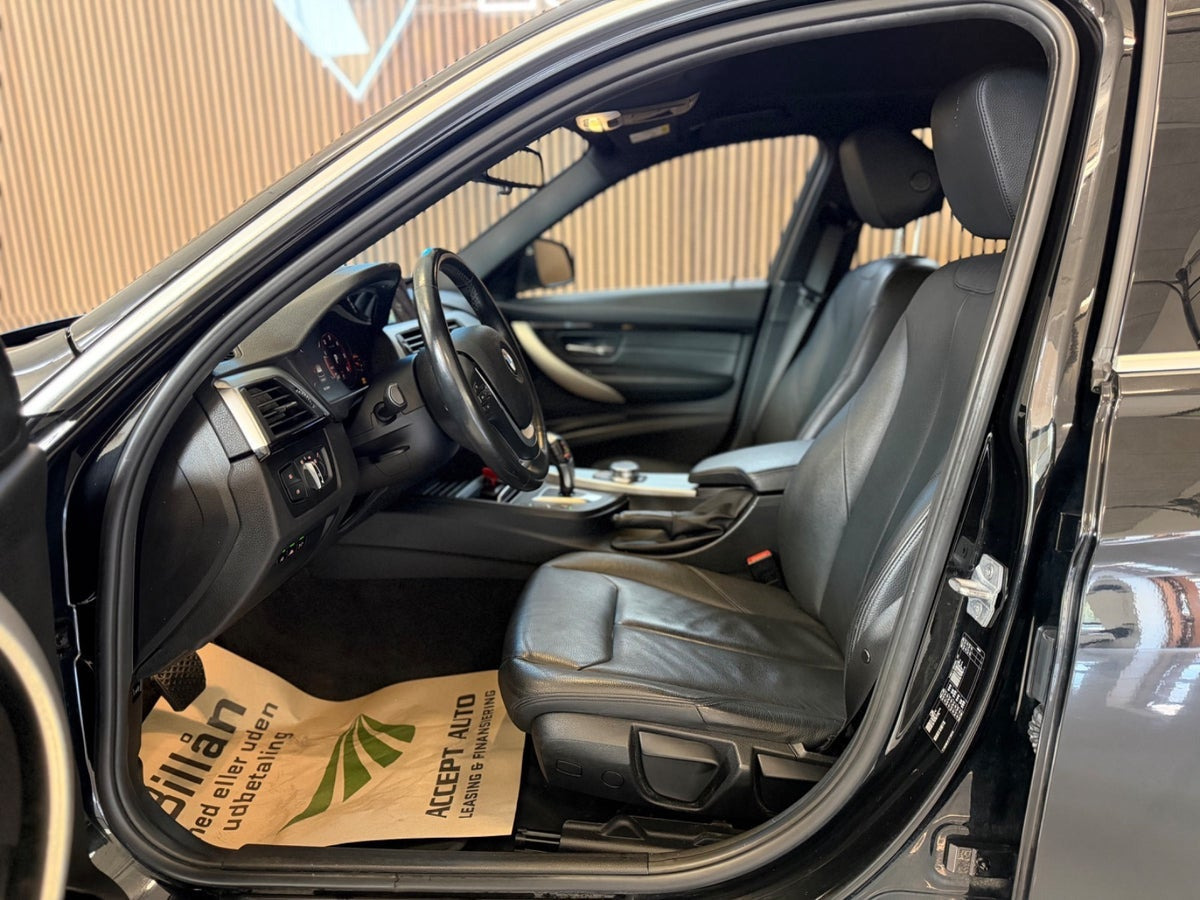 Sort BMW 320d fra 2018