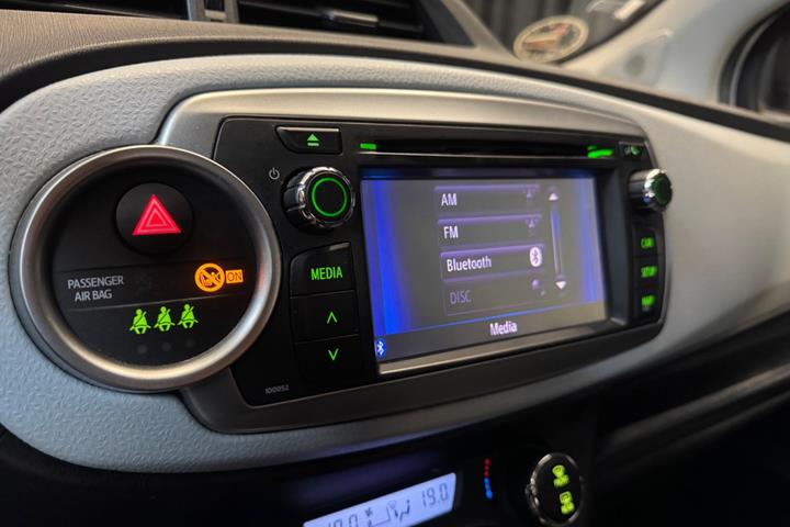 undefined Toyota Yaris fra 2012