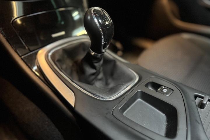 undefined Opel Insignia fra 2016