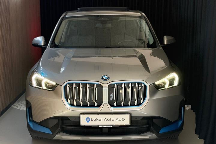 undefined BMW iX1 fra 2023