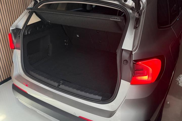 undefined BMW iX1 fra 2023