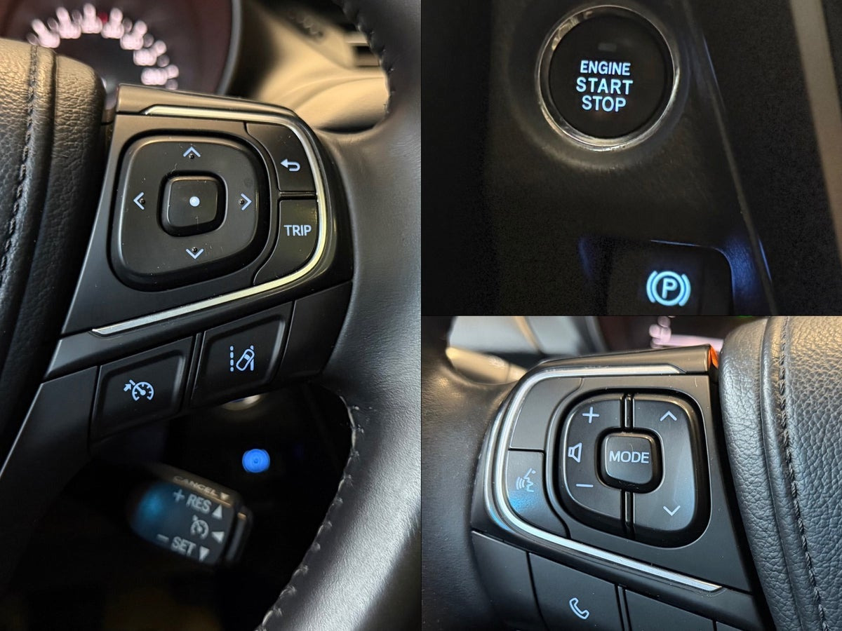 undefined Toyota Avensis fra 2015