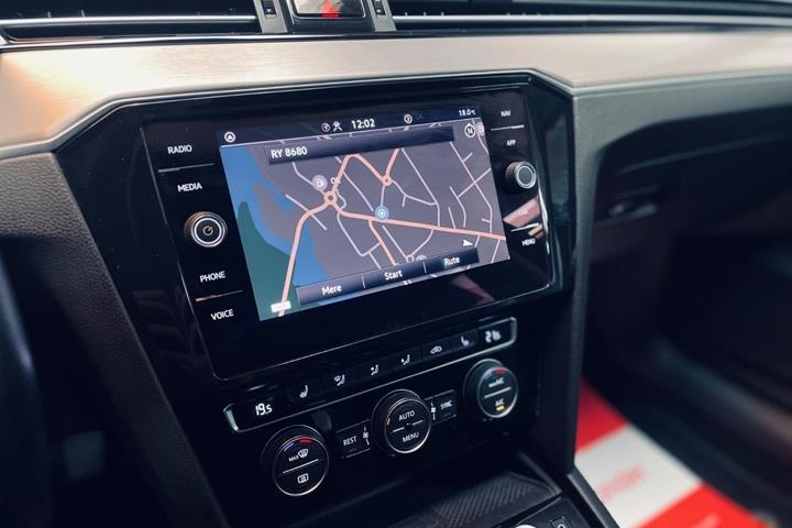 undefined VW Passat fra 2020