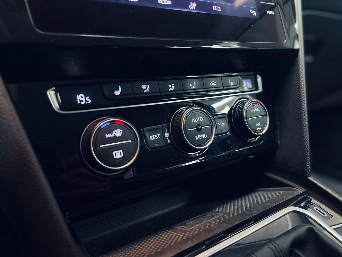 undefined VW Passat fra 2020