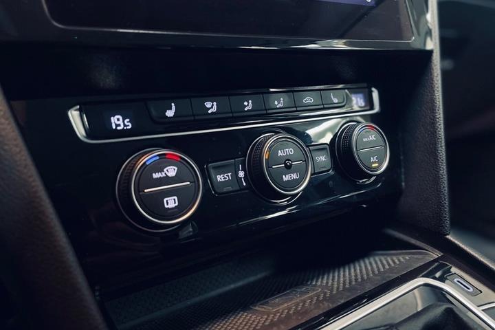undefined VW Passat fra 2020