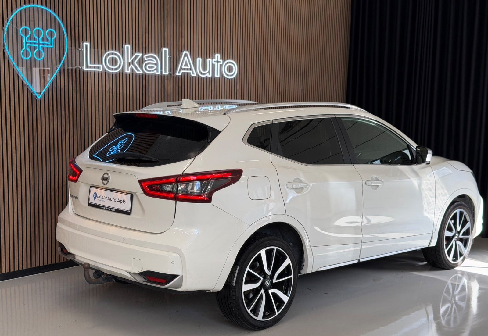 Sort Nissan Qashqai fra 2019