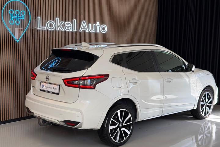 Sort Nissan Qashqai fra 2019