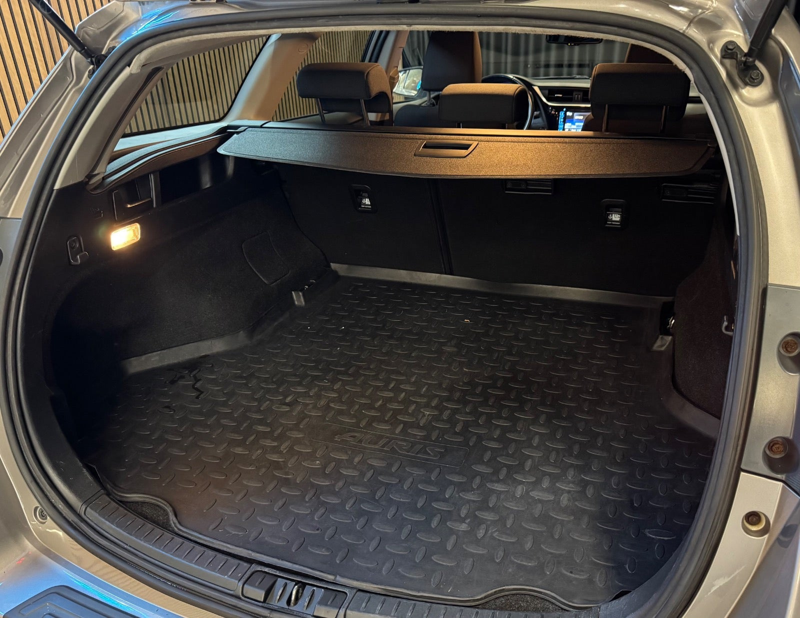 undefined Toyota Auris fra 2015