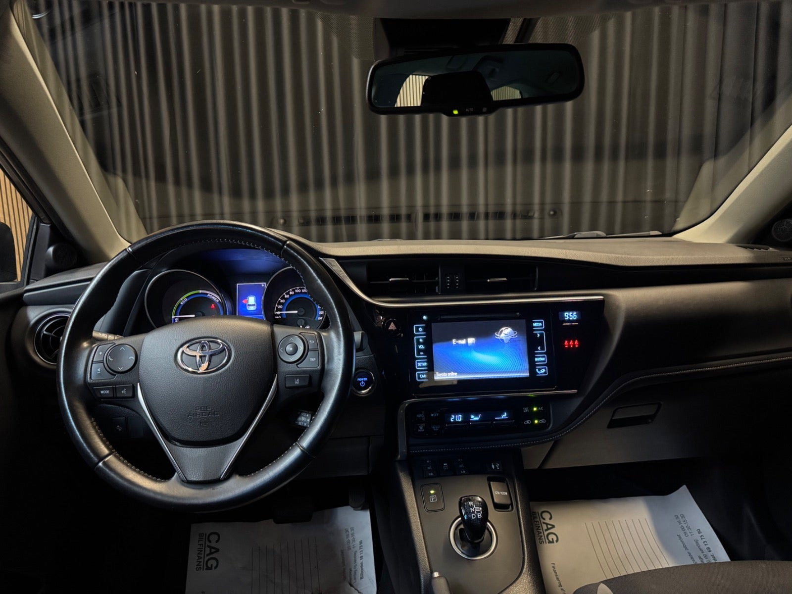 undefined Toyota Auris fra 2015
