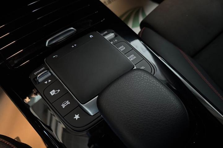 undefined Mercedes A200 fra 2021