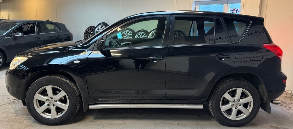 undefined Toyota RAV4 fra 2008