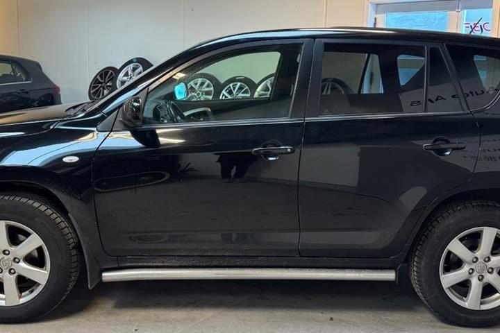 undefined Toyota RAV4 fra 2008