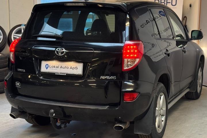undefined Toyota RAV4 fra 2008