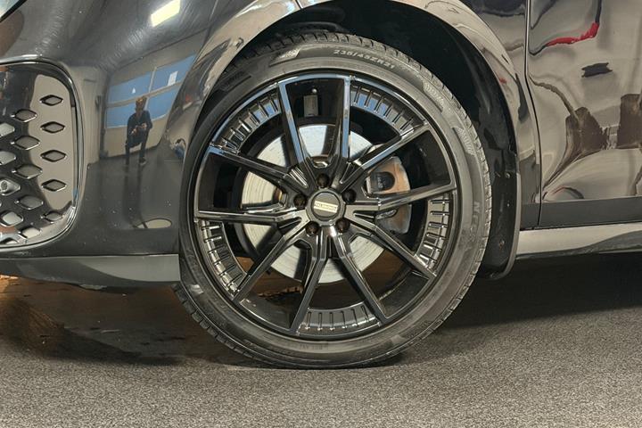 Sort VW ID.Buzz fra 2024