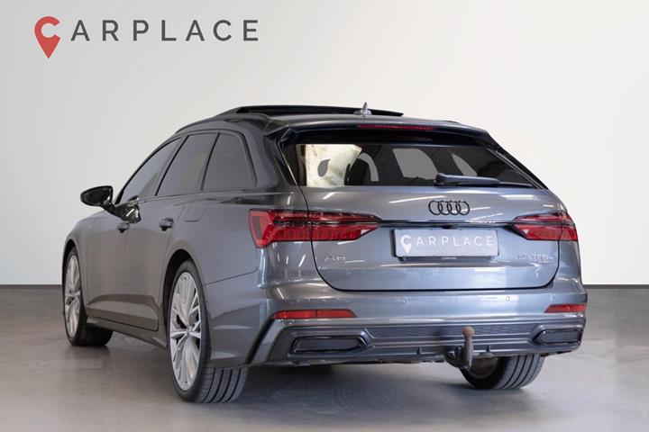Grå Audi A6 fra 2023
