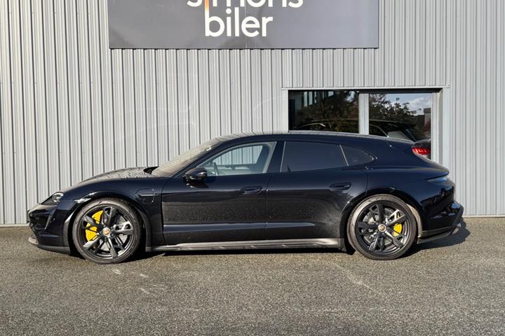 Sort Porsche Taycan Turbo S fra 2021