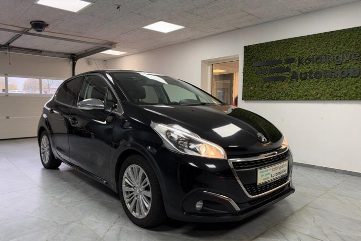 undefined Peugeot 208 fra 2017