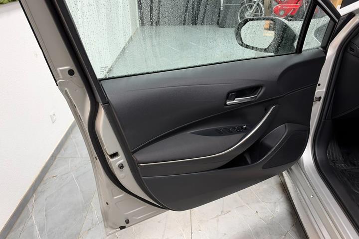 undefined Toyota Corolla fra 2019