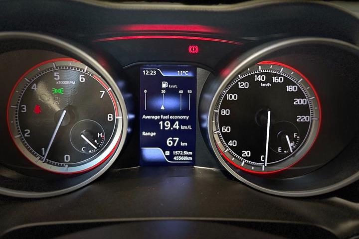 Sort Suzuki Swift fra 2018