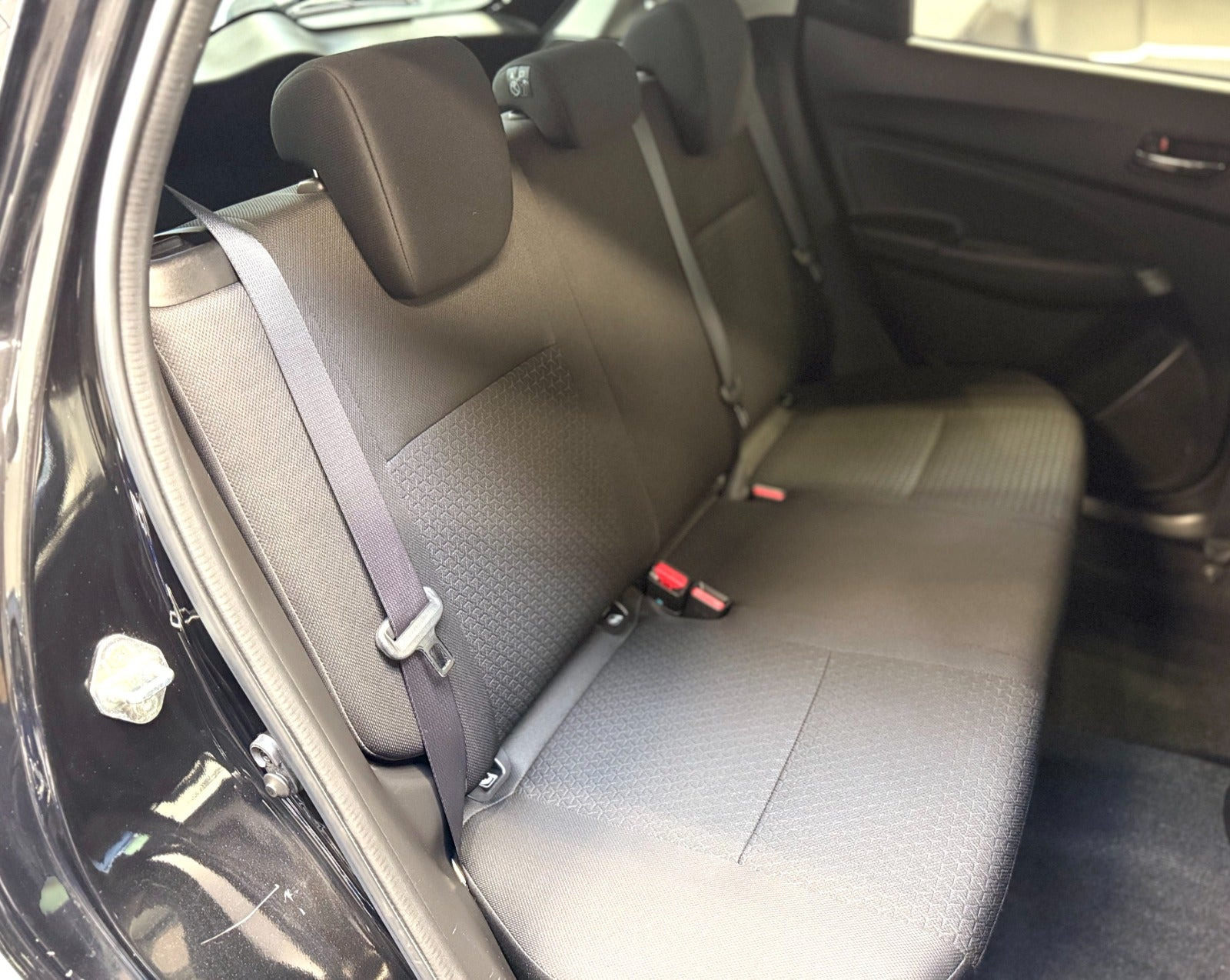 Sort Suzuki Swift fra 2018