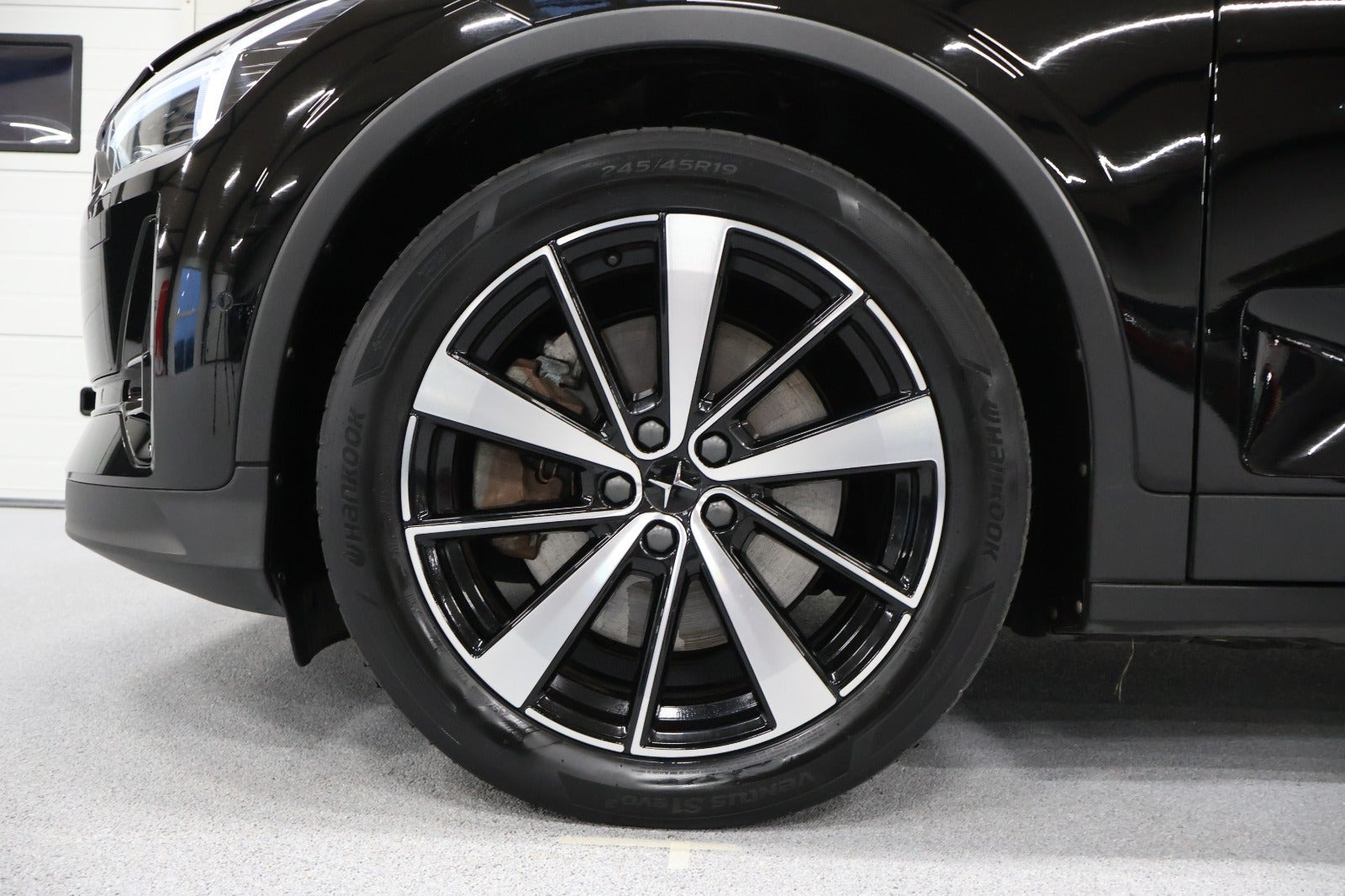 Sort Polestar 2 fra 2020