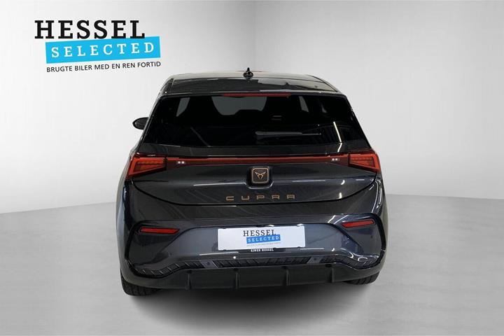 Grå Cupra Born fra 2024