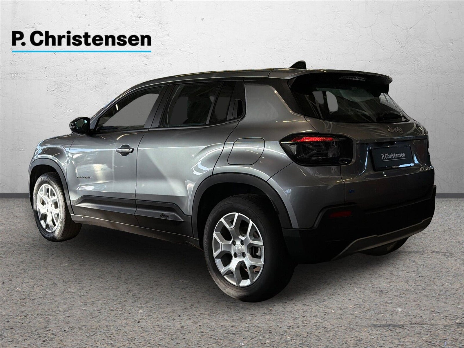 Grå Jeep Avenger fra 2025