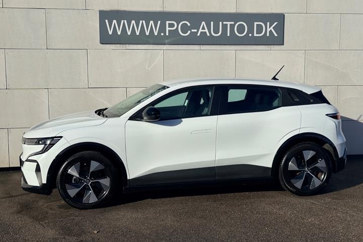 Hvid Renault Megane E-Tech fra 2024