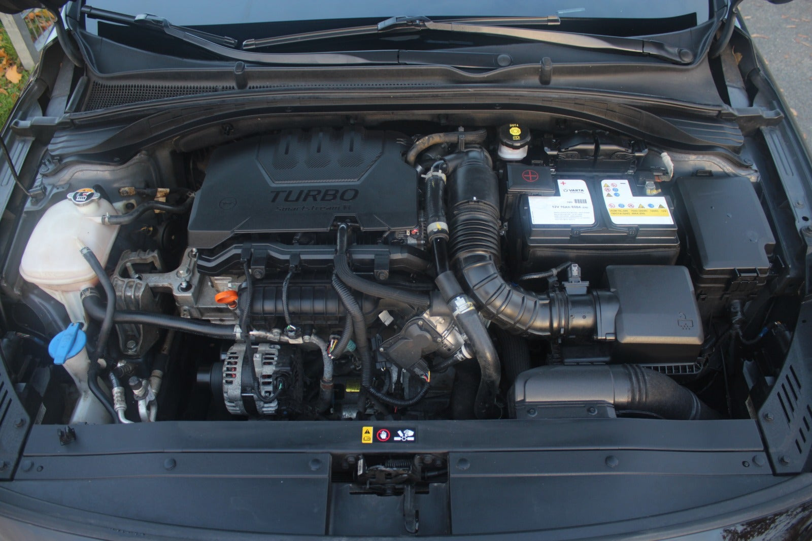 Sort Hyundai i30 fra 2023