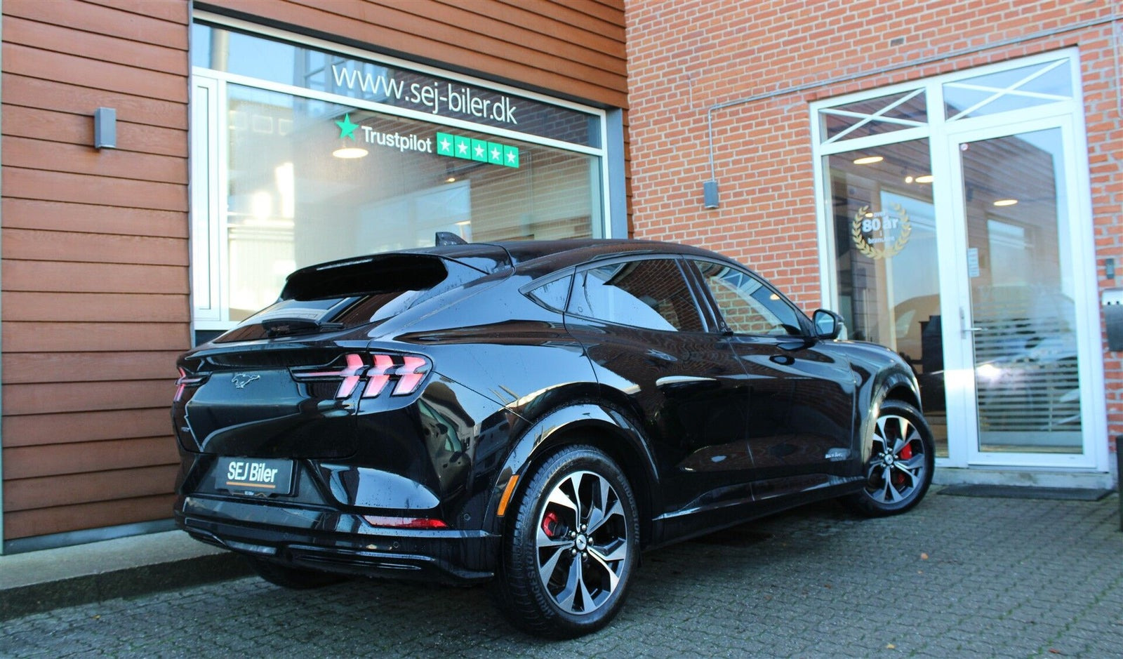 Sort Ford Mustang Mach-E fra 2023
