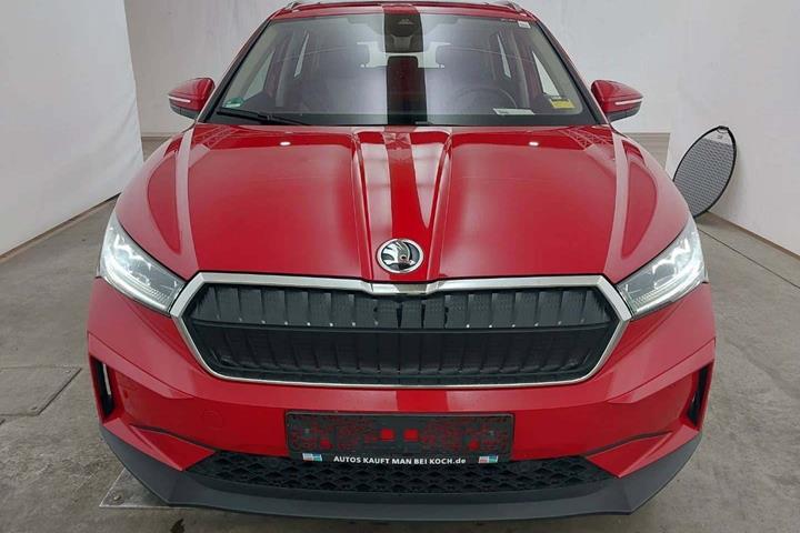 Rød Skoda Enyaq fra 2023
