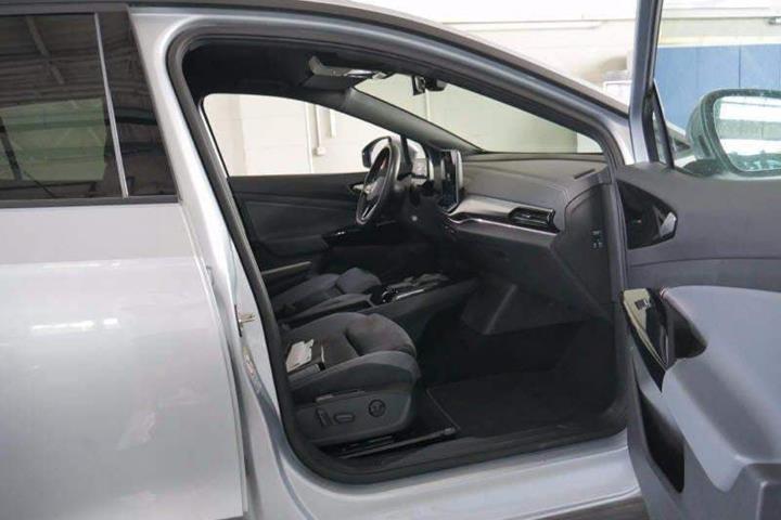 Sølv VW ID.4 fra 2024